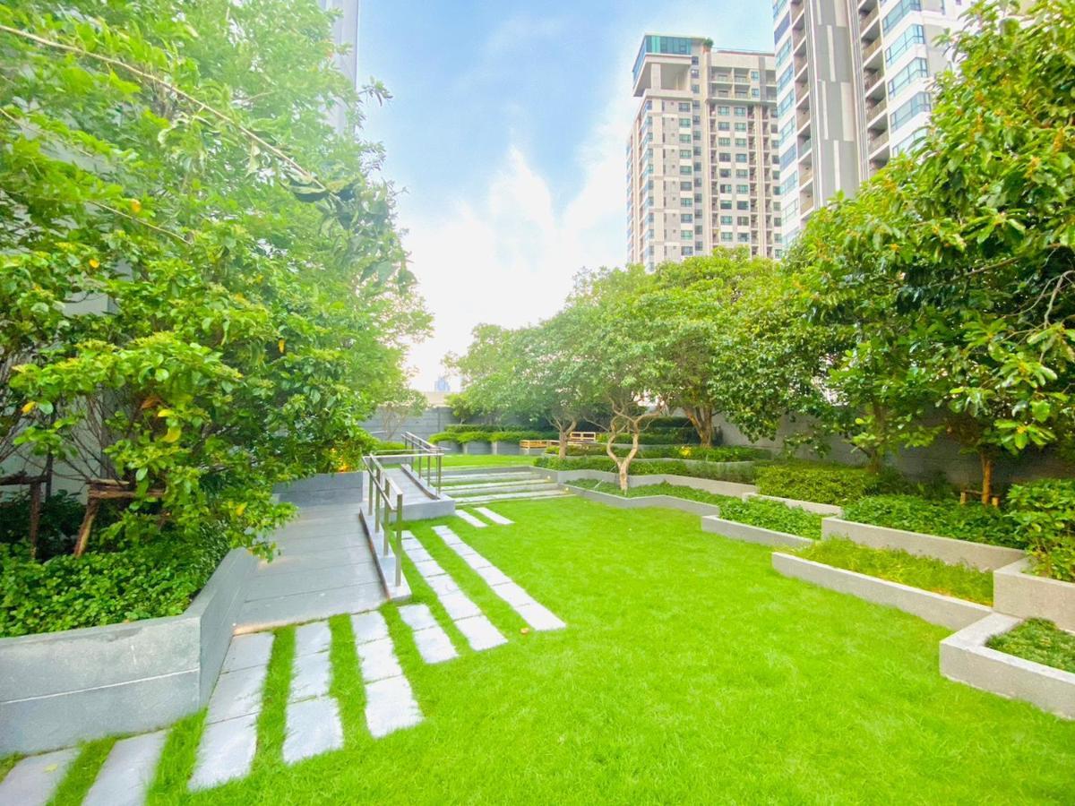 Edge Central Pattaya Vip Condo Екстериор снимка