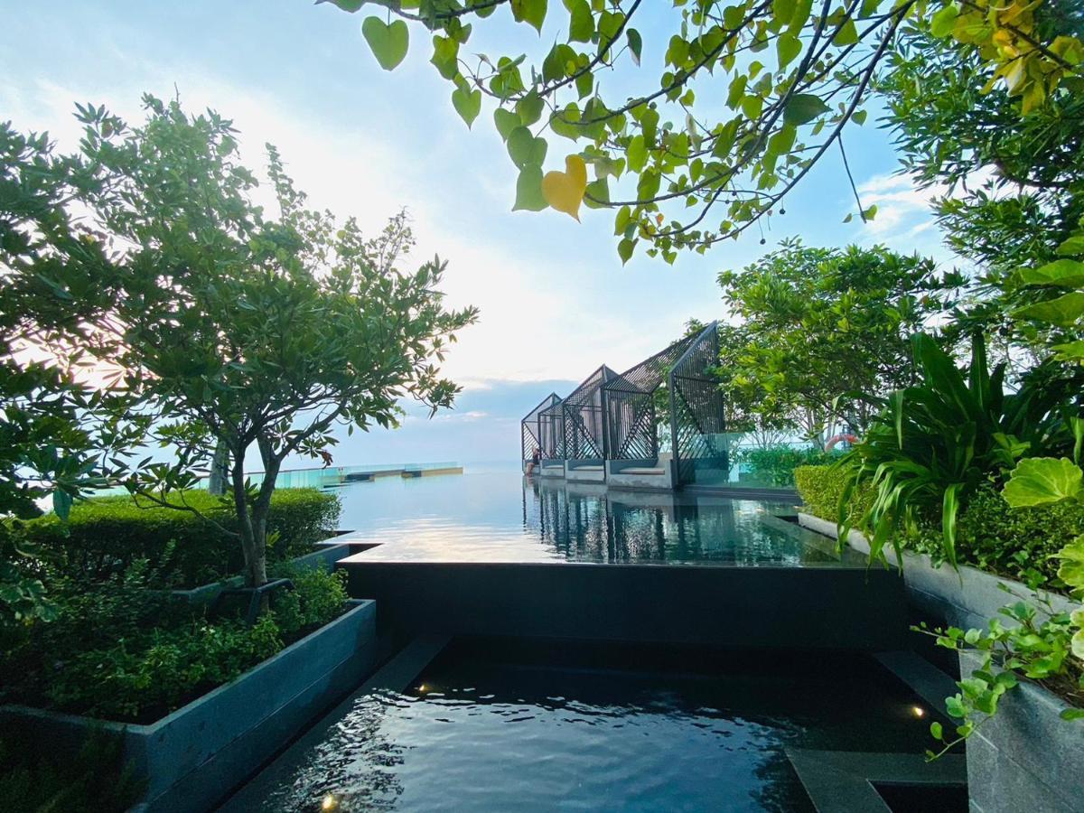 Edge Central Pattaya Vip Condo Екстериор снимка
